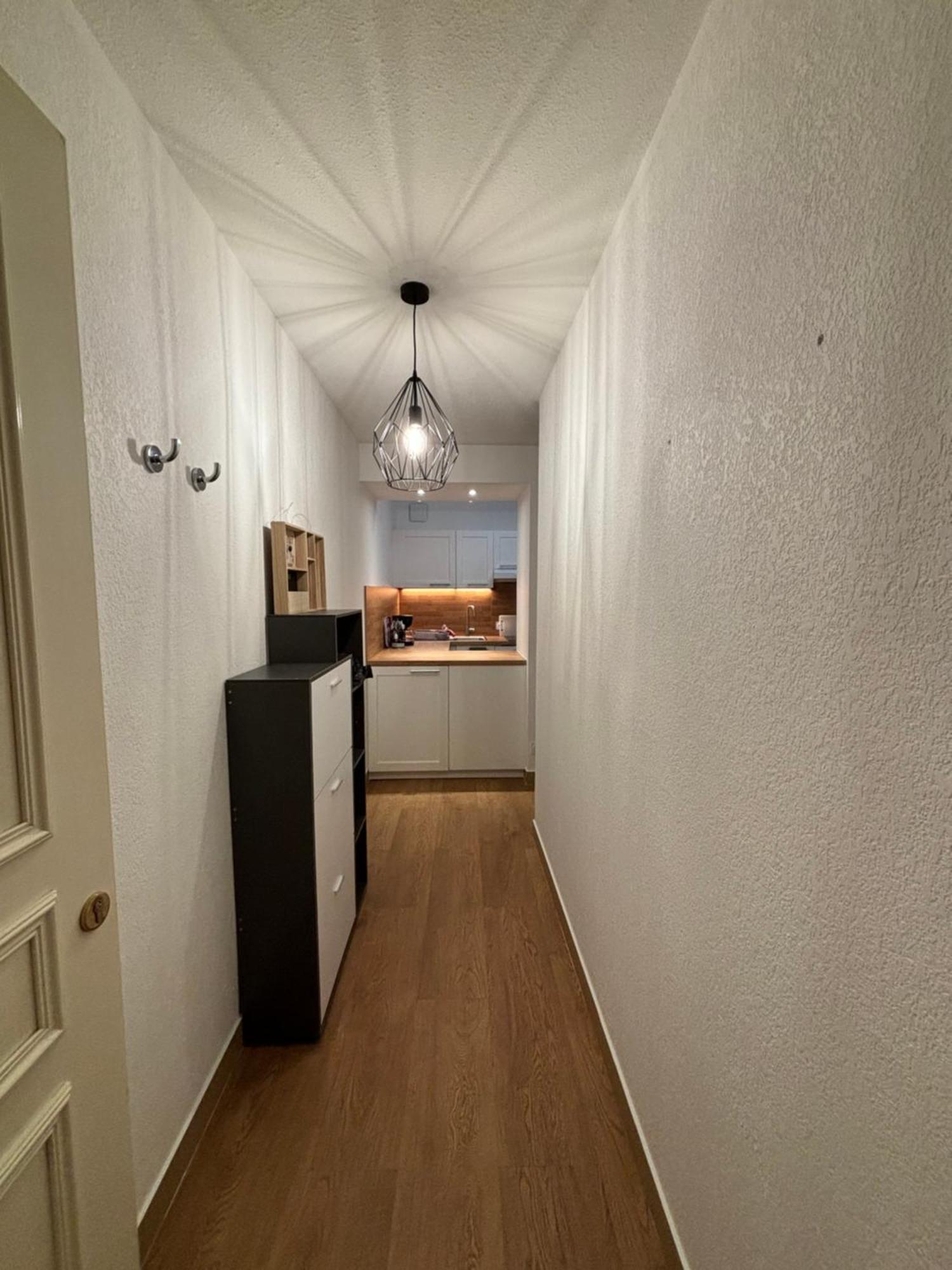Location D'Un Superbe Appartement Avec Piscine Roquebrune-sur-Argens Eksteriør billede